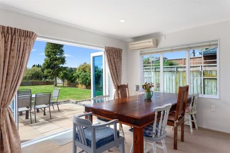 Photo of property in 33 Edgewater Grove, Whakatane, 3120