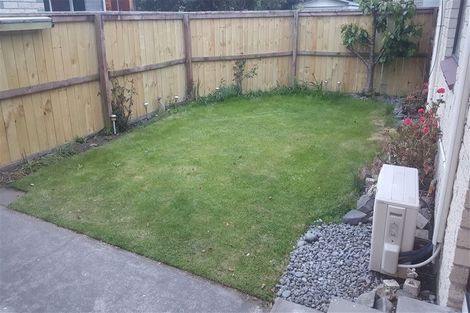 Photo of property in 1/108 Queenspark Drive, Parklands, Christchurch, 8083