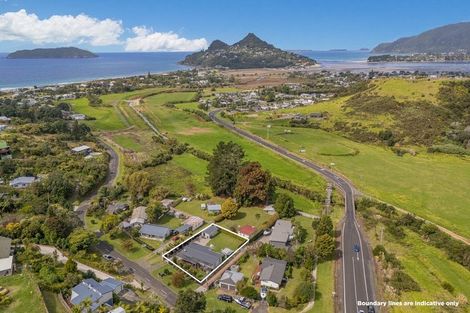 Photo of property in 3 Ocean Beach Road, Tairua, 3508