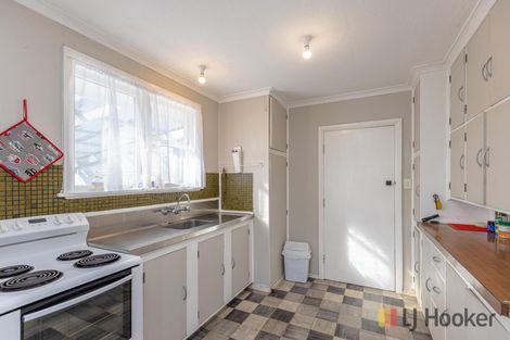 Photo of property in 82 Harper Street, Gonville, Whanganui, 4501