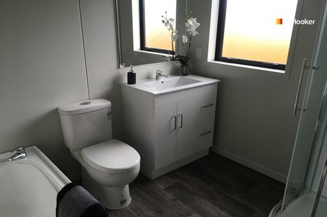 Photo of property in 10b Robinson Street, Lookout Point, Dunedin, 9011