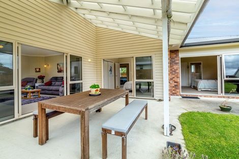 Photo of property in 63 Grey Street, Woodville, 4920