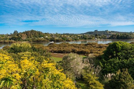 Photo of property in 7 The Lookout, Kerikeri, 0230