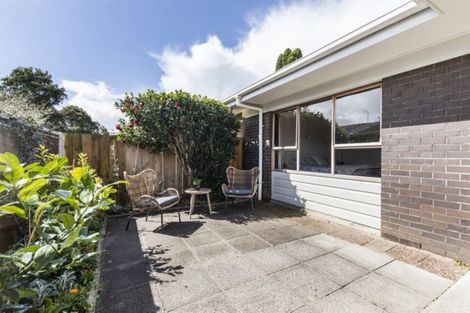 Photo of property in 1/92 Carruth Road, Papatoetoe, Auckland, 2025