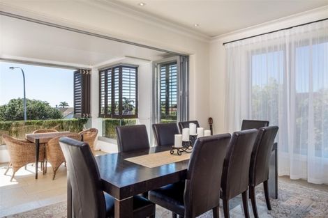 Photo of property in 2/70 Kitchener Road, Milford, Auckland, 0620