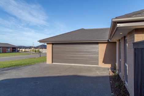 Photo of property in 15 Lignite Drive, Rolleston, 7614