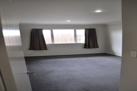 Photo of property in 51 Tennyson Avenue, Kelvin Grove, Palmerston North, 4414