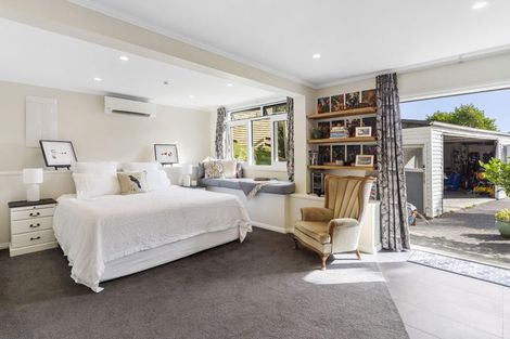 Photo of property in 66 Verbena Road, Birkdale, Auckland, 0626