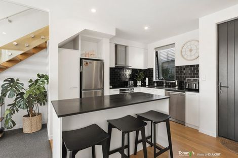 Photo of property in 7/52 High Street, Island Bay, Wellington, 6023