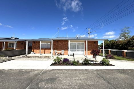 Photo of property in 67a Charlotte Street, Balclutha, 9230