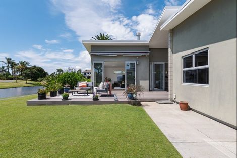 Photo of property in 22 Montego Drive, Papamoa Beach, Papamoa, 3118