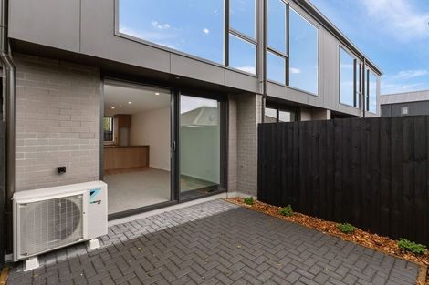 Photo of property in 1/7 Grove Road, Papakura, 2110