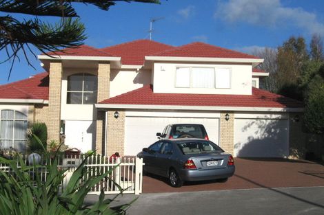 Photo of property in 10 Pintner Place, Somerville, Auckland, 2014