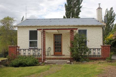 Photo of property in 25 Garden Street, Lumsden, 9730