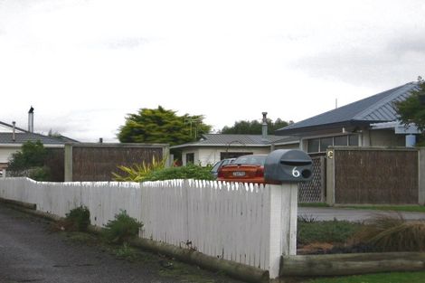 Photo of property in 12 Peppertree Glade, Kelvin Grove, Palmerston North, 4414