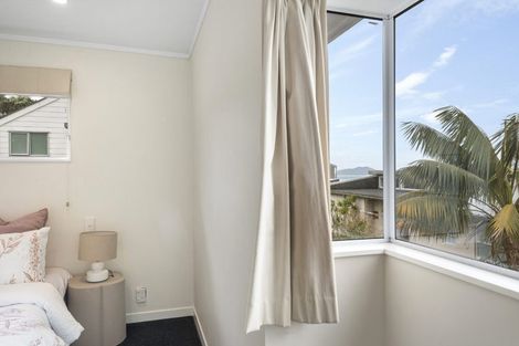 Photo of property in 13a Gulf View Road, Murrays Bay, Auckland, 0630