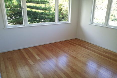 Photo of property in 67 Eskdale Road, Birkdale, Auckland, 0626