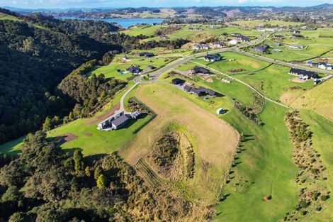 Photo of property in 17 Fernbird Grove, Kerikeri, 0294