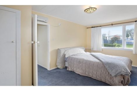 Photo of property in 56 Highfield Terrace, Newfield, Invercargill, 9812