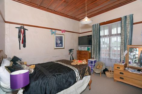 Photo of property in 16 Rira Street, Marton, 4710