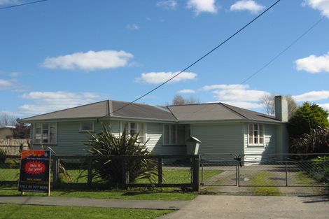 Photo of property in 44 Racecourse Avenue, Marton, 4710