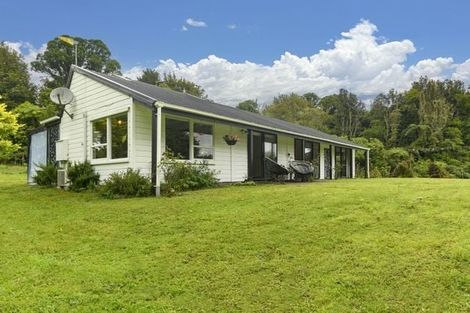 Photo of property in 21a Hamilton Road, Lake Rotoma, Rotorua, 3074