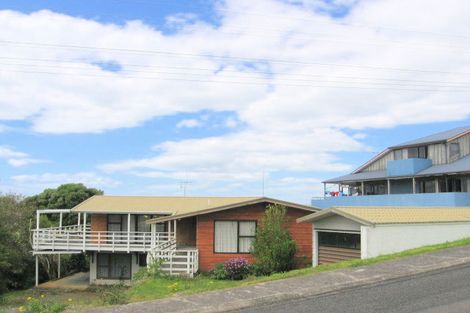 Photo of property in 9 The Crescent, Waihi Beach, 3611