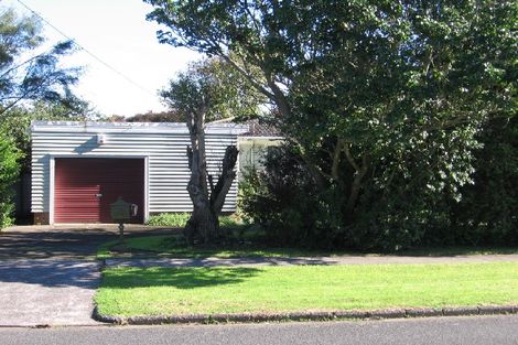 Photo of property in 31 Millen Avenue, Pakuranga, Auckland, 2010