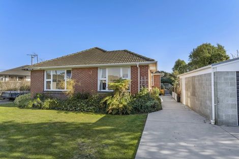 Photo of property in 12 Newport Street, Avondale, Christchurch, 8061