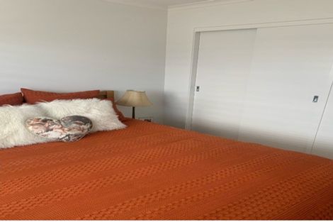 Photo of property in 12 Lance Way, Papamoa, 3118