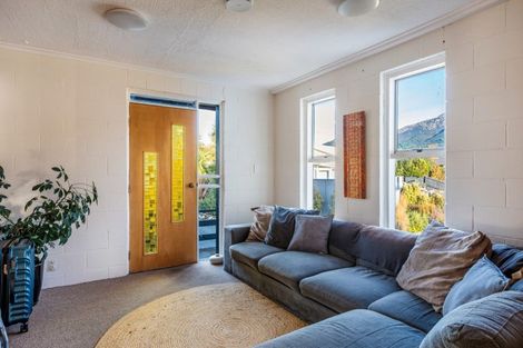 Photo of property in 95 Lakeview Terrace, Lake Hawea, 9382