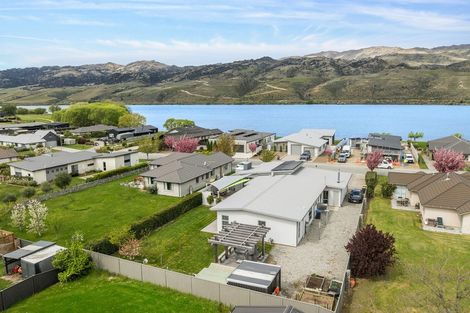 Photo of property in 15 De Bettencor Place, Mount Pisa, Cromwell, 9383