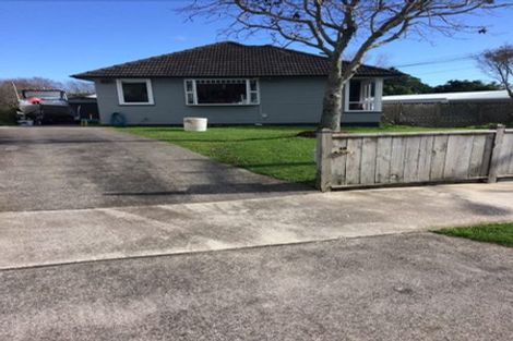 Photo of property in 15 Budleigh Street, Frankleigh Park, New Plymouth, 4310