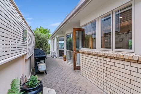 Photo of property in 2/173 Edgecumbe Road, Tauranga South, Tauranga, 3112