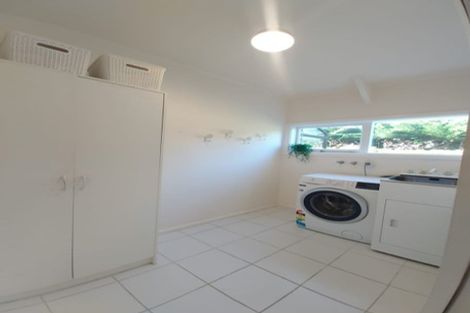 Photo of property in 210 Major Hornbrook Road, Mount Pleasant, Christchurch, 8081