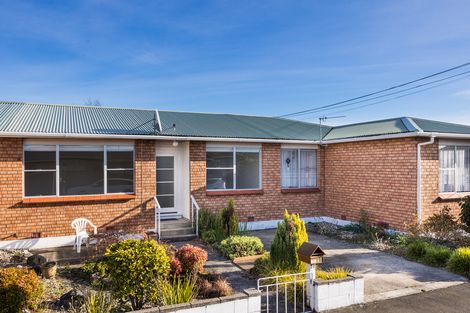 Photo of property in 1 Wynyard Street, South Dunedin, Dunedin, 9012