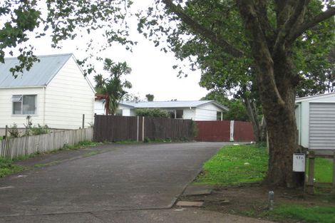 Photo of property in 11 Afton Place, Ranui, Auckland, 0612