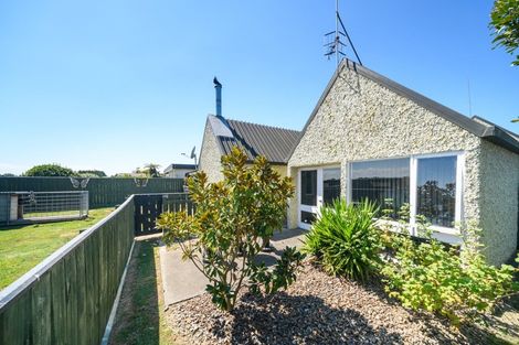 Photo of property in 111 Benmore Avenue, Cloverlea, Palmerston North, 4412