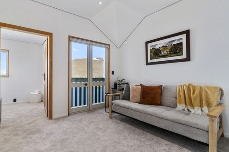 Photo of property in 13b Maxwell Place, Queenstown, 9300