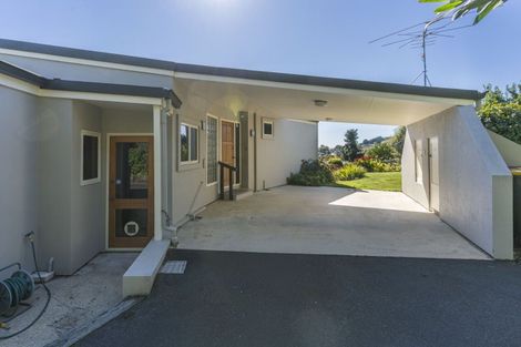 Photo of property in 19 Sandown Street, Waihola, Milton, 9073
