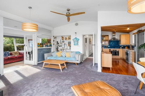 Photo of property in 71 Main Road, Redcliffs, Christchurch, 8081