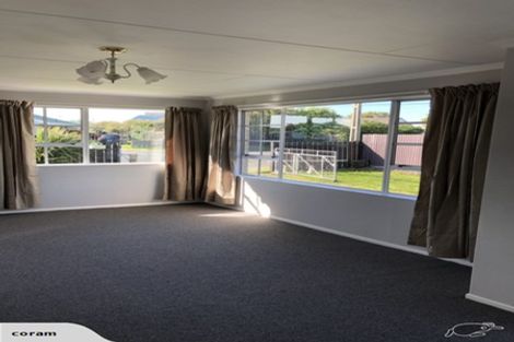 Photo of property in 27 Avon Road, Clifton, Invercargill, 9812