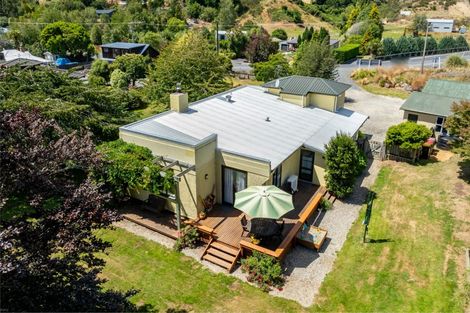 Photo of property in 8 Goodwin Street, Waihola, Milton, 9073
