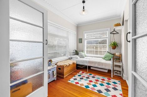 Photo of property in 16 Frankleigh Street, Somerfield, Christchurch, 8024