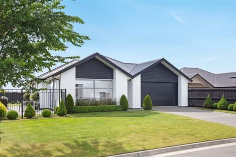 Photo of property in 14 Ballarat Road, Rangiora, 7400