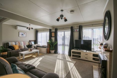 Photo of property in 77 Jellicoe Road, Ruawai, 0530