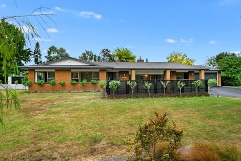 Photo of property in 262 Shakespeare Street, Leamington, Cambridge, 3432