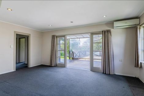 Photo of property in 51 Tirimoana Road, Te Atatu South, Auckland, 0602
