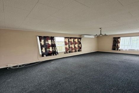 Photo of property in 2/100 Cargill Street, Papakura, 2110