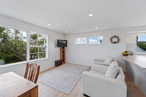 Photo of property in 6 Tamatea Drive, Snells Beach, 0920